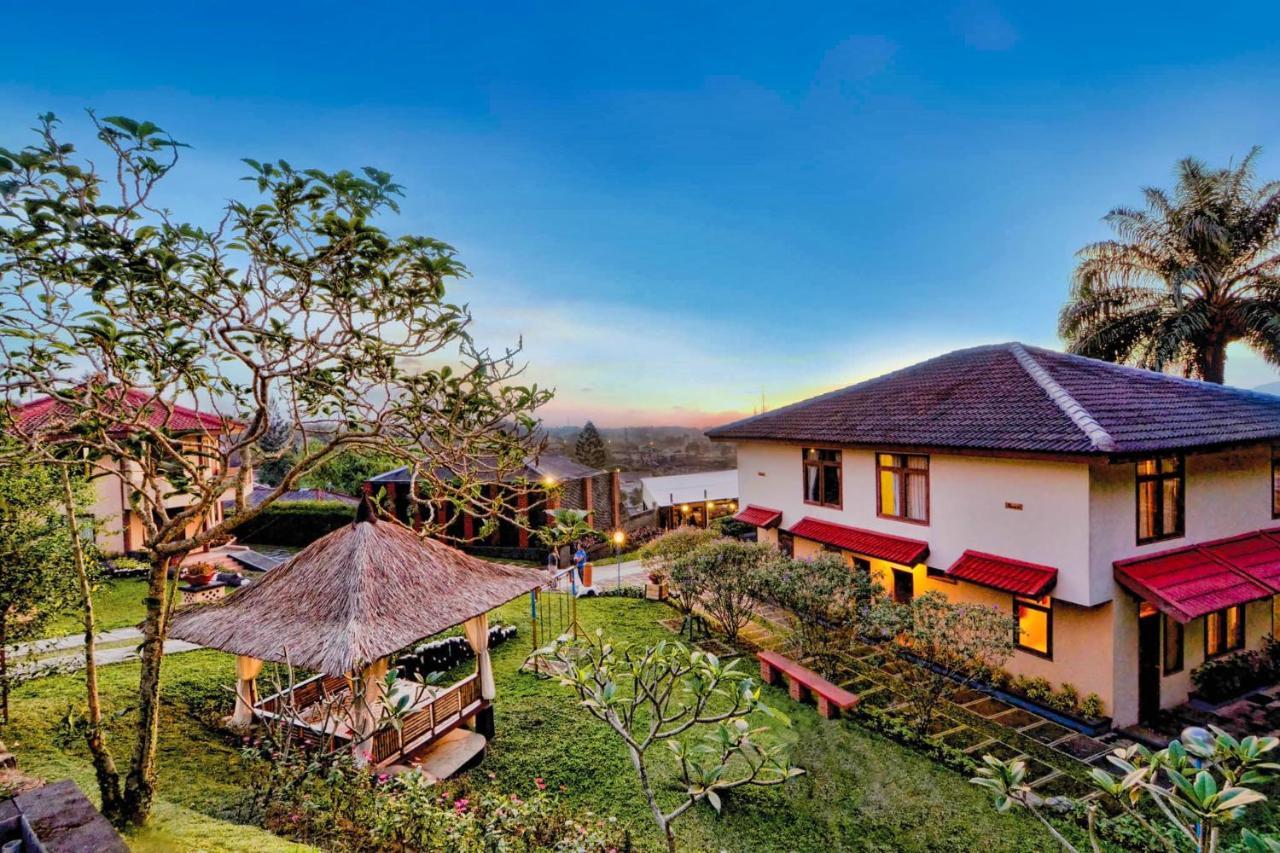 The Jayakarta Cisarua Ξενοδοχείο Puncak Εξωτερικό φωτογραφία